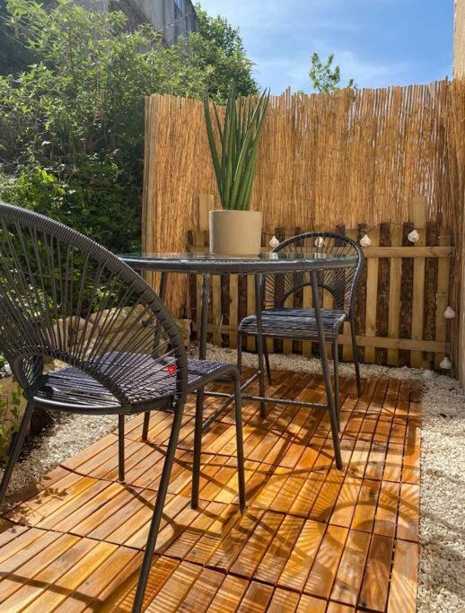 Appartement Avec Terrasse Κεμπέρ Εξωτερικό φωτογραφία